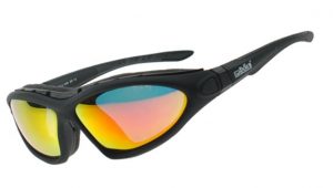 Ski goggles or sunglasses 