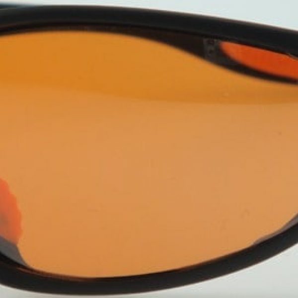 Amber lenses