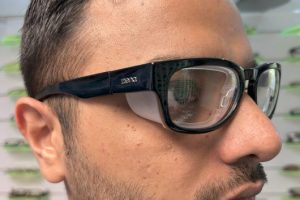Dry eye glasses
